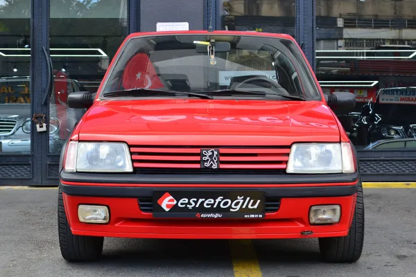 Peugeot 205 GTİ