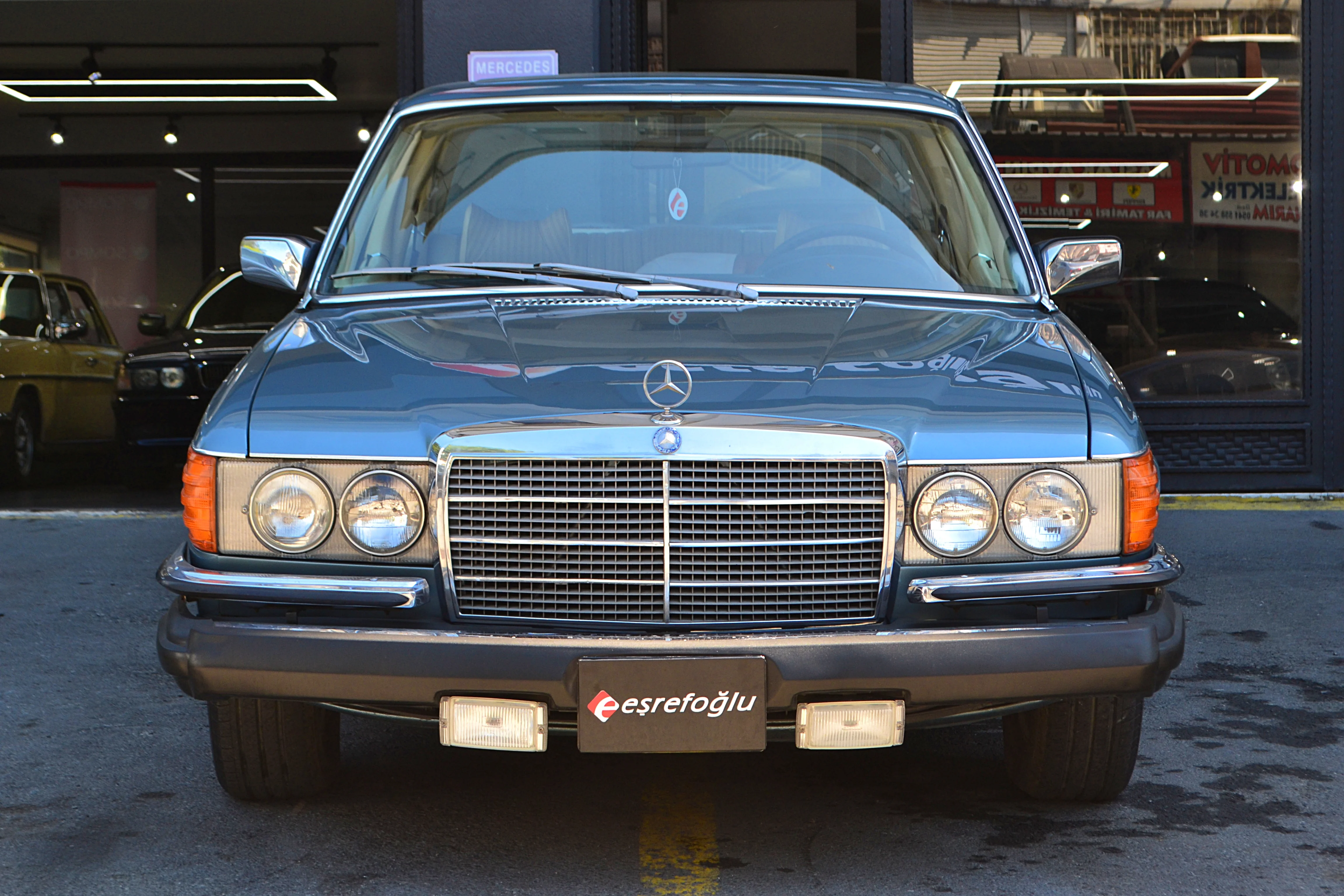 Mercedes-Benz 280S