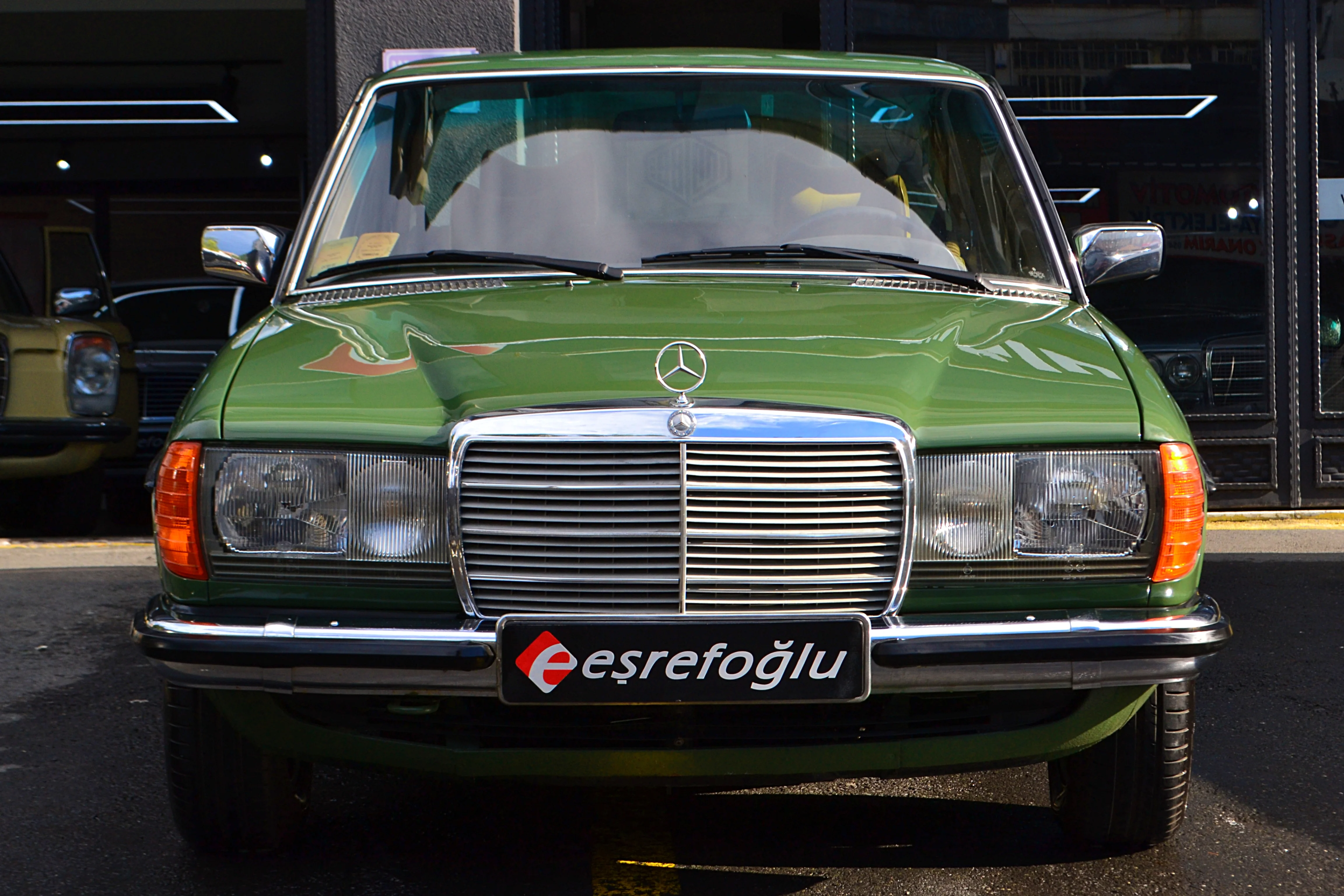 Mercedes-Benz 280