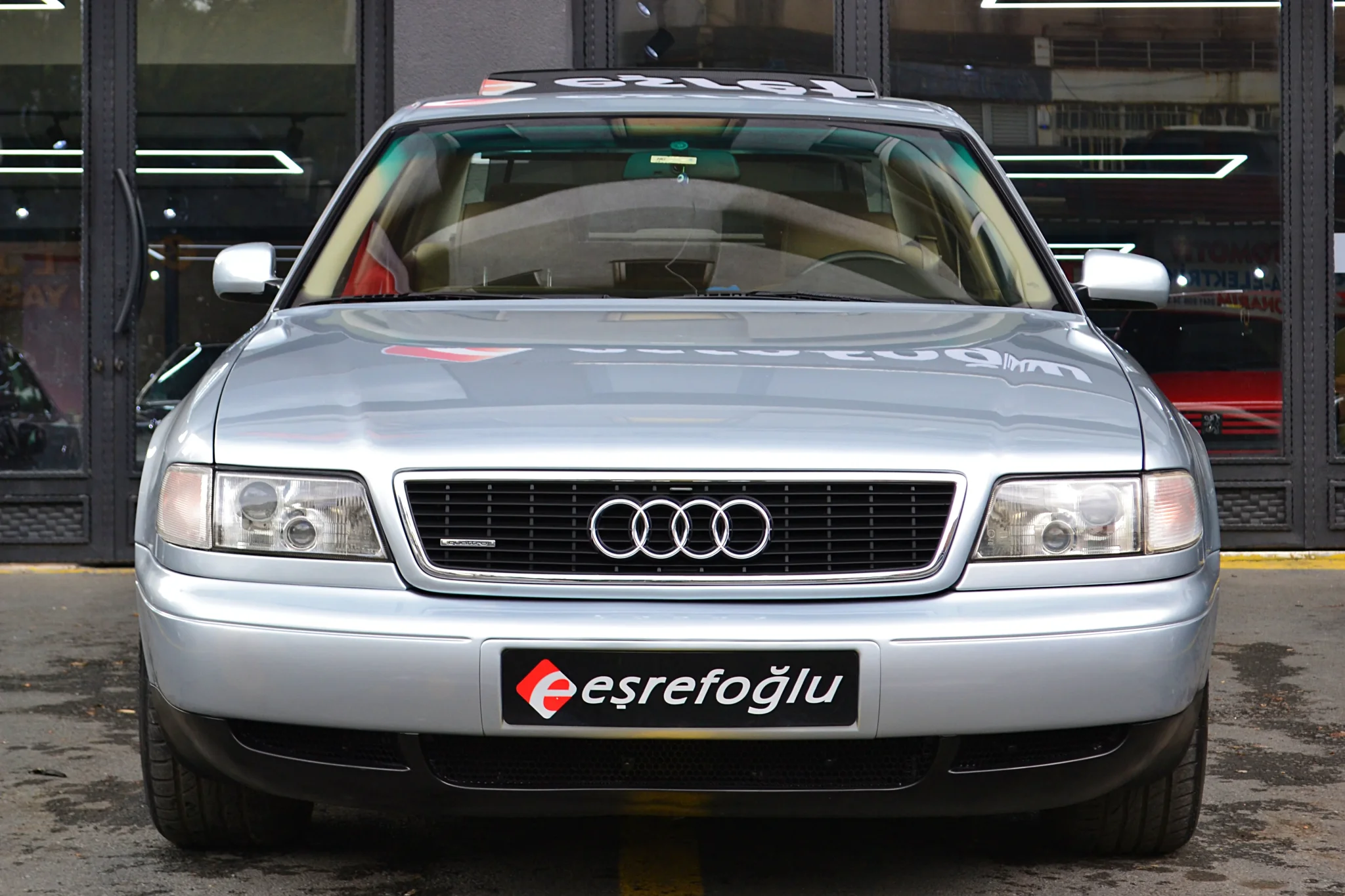 Audi A8 4.2 Quattro