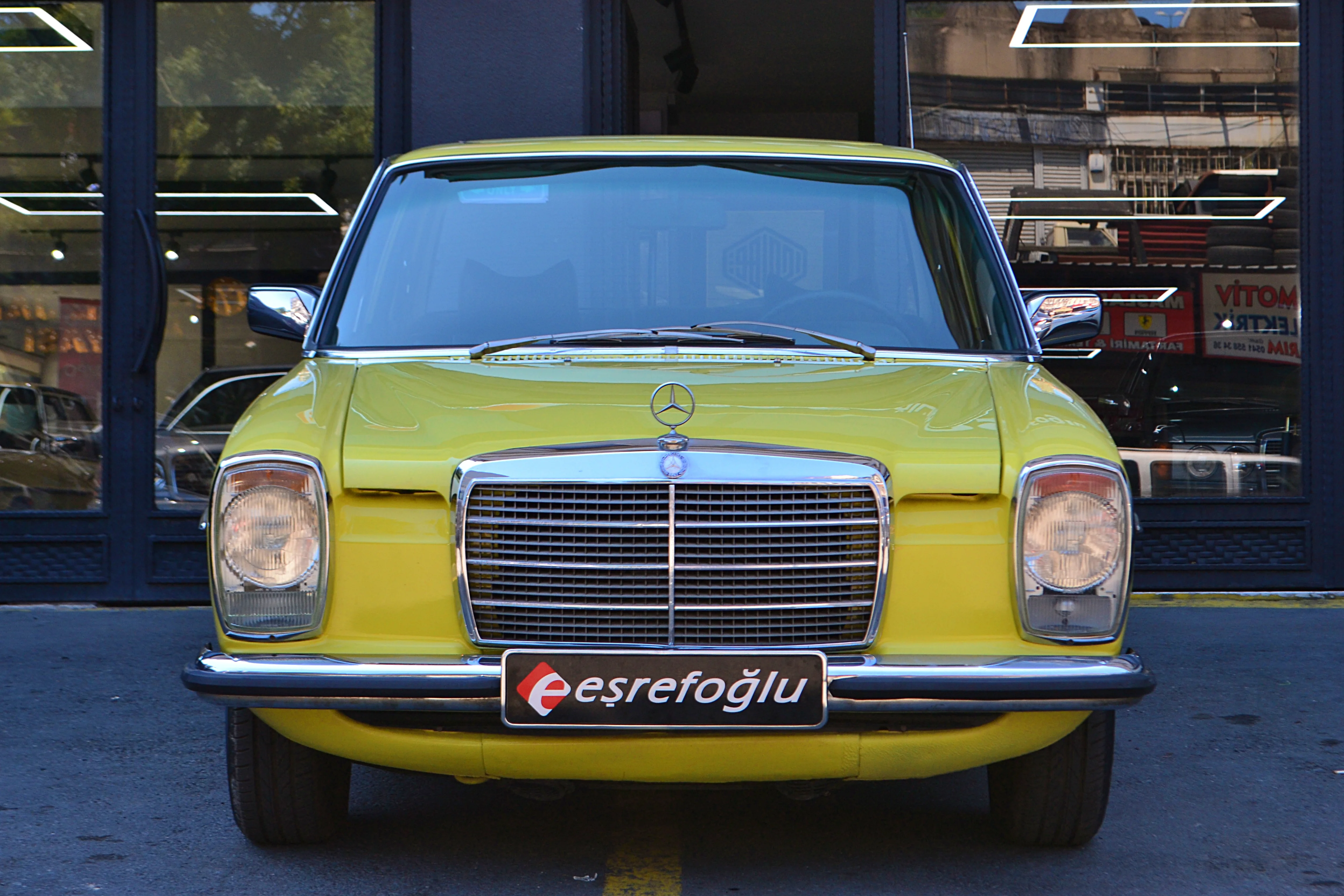 Mercedes-Benz 200